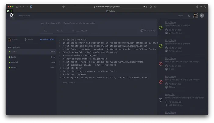 Capture d'écran de l'interface du logiciel Woodpecker montrant un pipeline Git en cours d'exécution.
